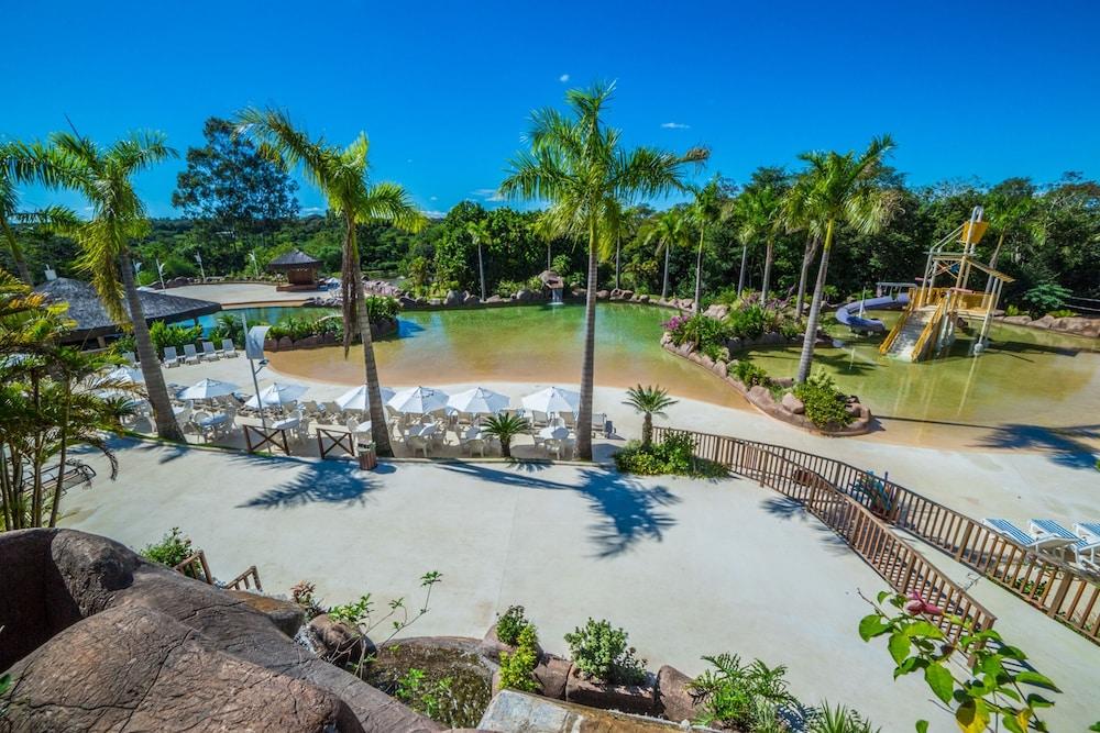 Mabu Thermas Grand Resort Foz do Iguacu Luaran gambar The lagoon at the resort