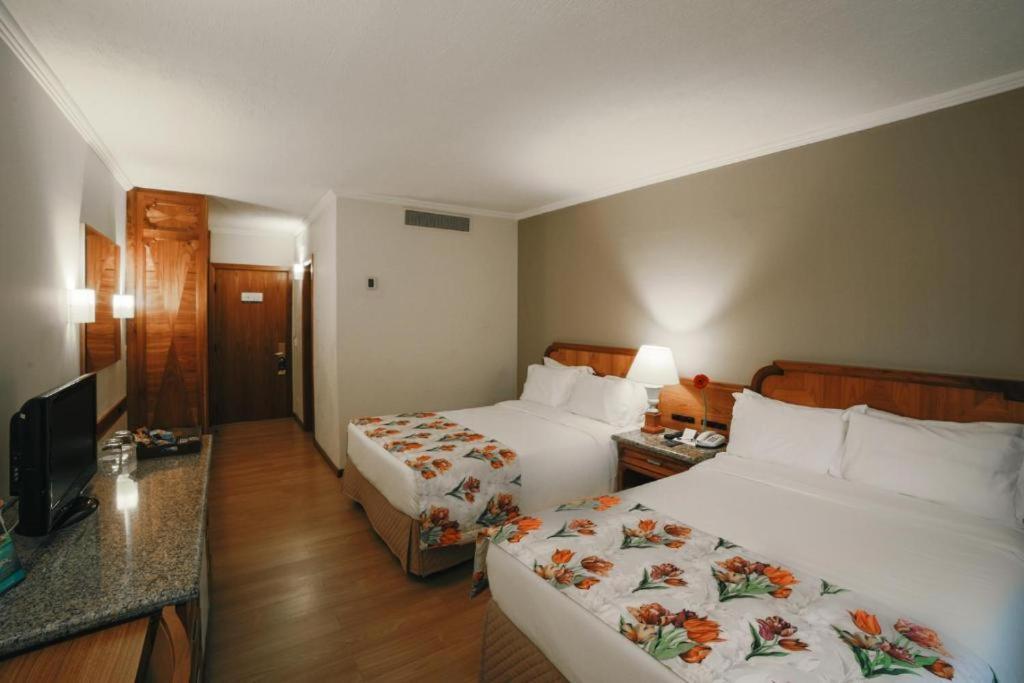Mabu Thermas Grand Resort Foz do Iguacu Luaran gambar A room at the hotel